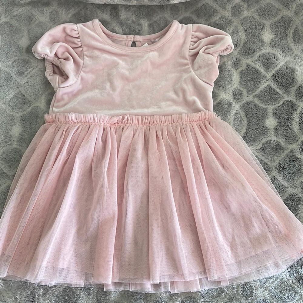 New baby girl 12-18 month dress